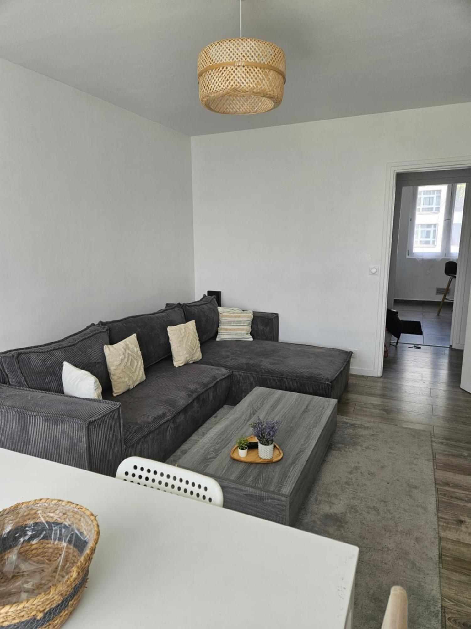 Appartement Lumineux Stade De France Saint-Denis-en-Margeride Exterior foto