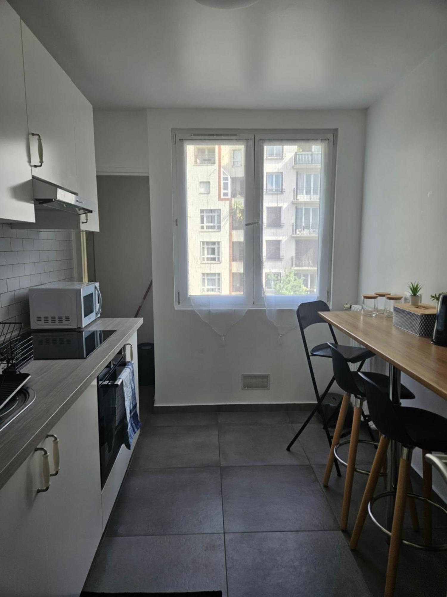 Appartement Lumineux Stade De France Saint-Denis-en-Margeride Exterior foto